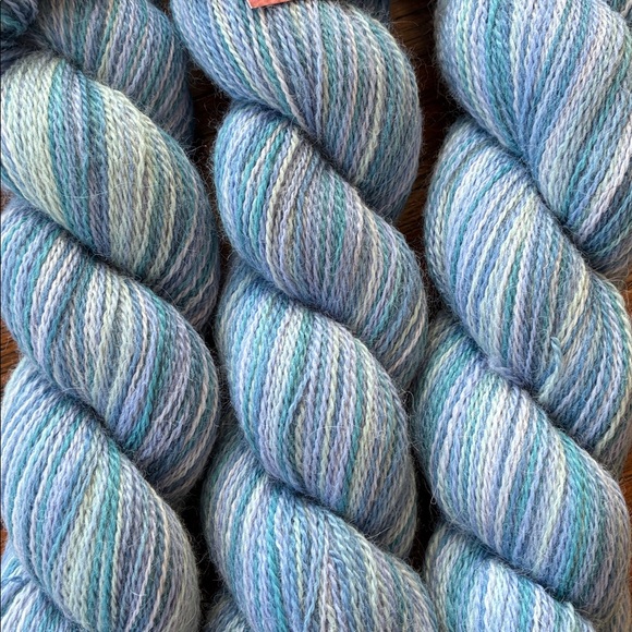 100% Baby Alpaca (3 Skeins) 437 yds/skein Cascade Yarns - Picture 3 of 8